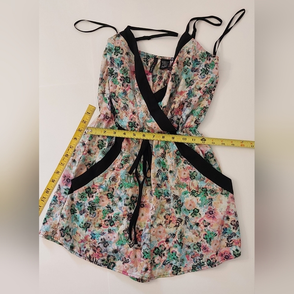 FIRE Los Angeles Floral Jumpsuit Womens Small - Picture 2 of 5